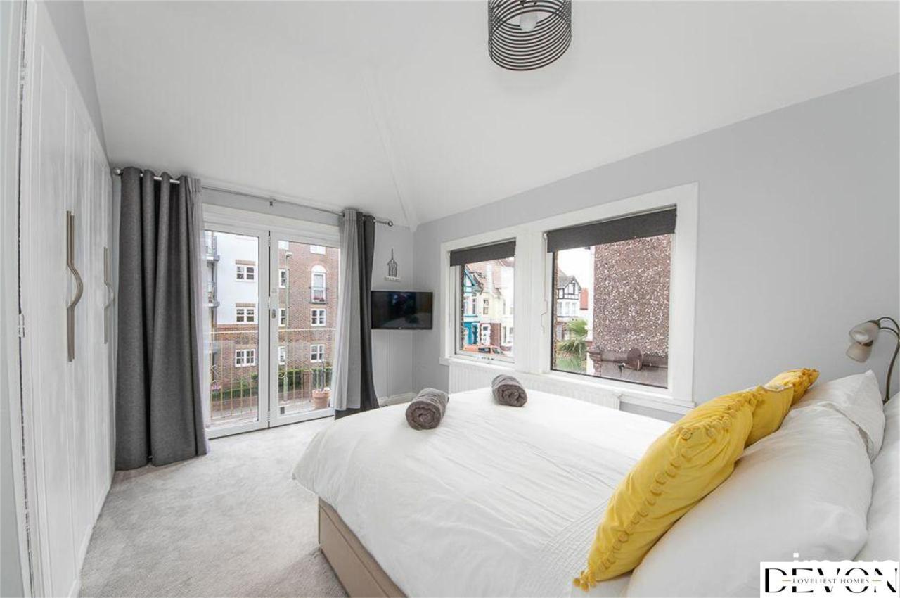 Loveliest Homes Paignton - Casa Marina - 3 Bed, 2 Bathroom House, Balcony, Parking 外观 照片